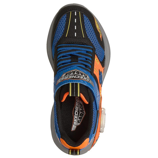 Skechers Garage